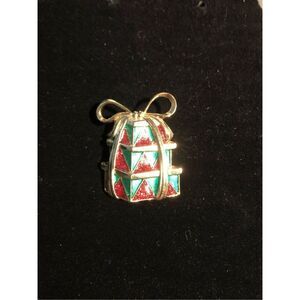 AK Vintage Gold Toned Holiday Pin